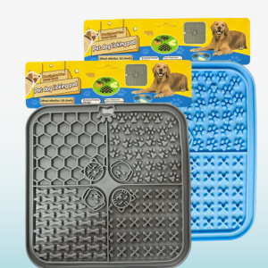 ALFOMBRA DE LAMIDO CUADRADA C/CARTON