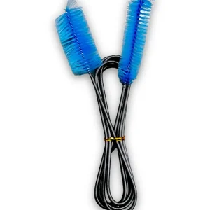 ¡Limpieza Perfecta con el Cepillo de Mangueras Doble Extremo!