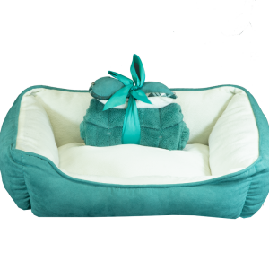 Pet Bed W/Blanket & Bone